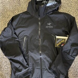 Arc'teryx Beta AR Men's Black Jacket